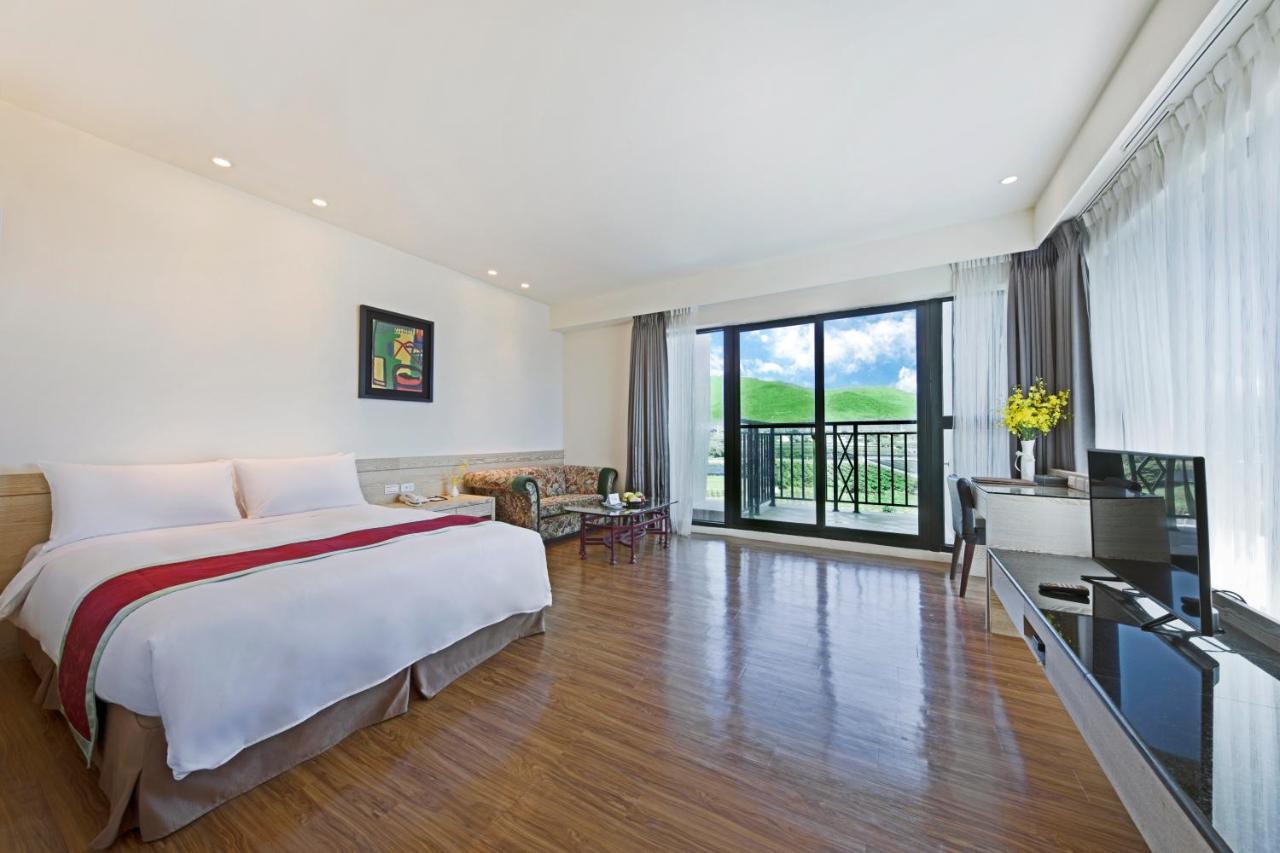 Naruwan Galaxy Hotel T'ai-tung Kültér fotó
