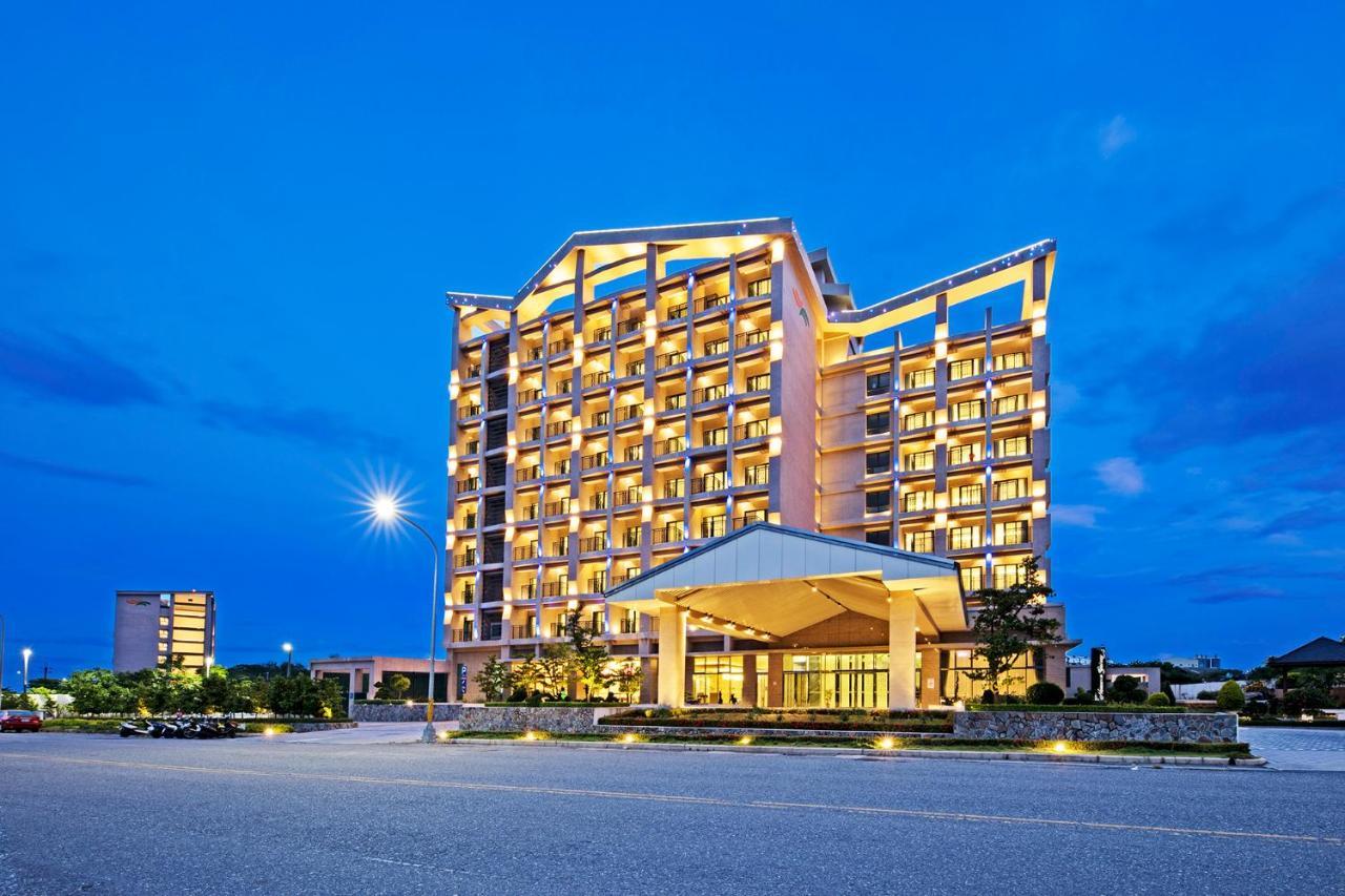 Naruwan Galaxy Hotel T'ai-tung Kültér fotó